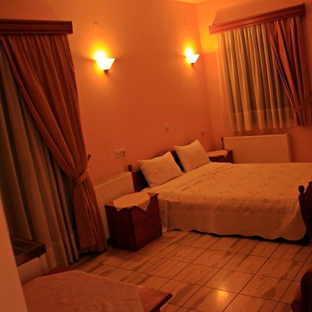 Guesthouse Bizani Neo Mpizani 외부 사진