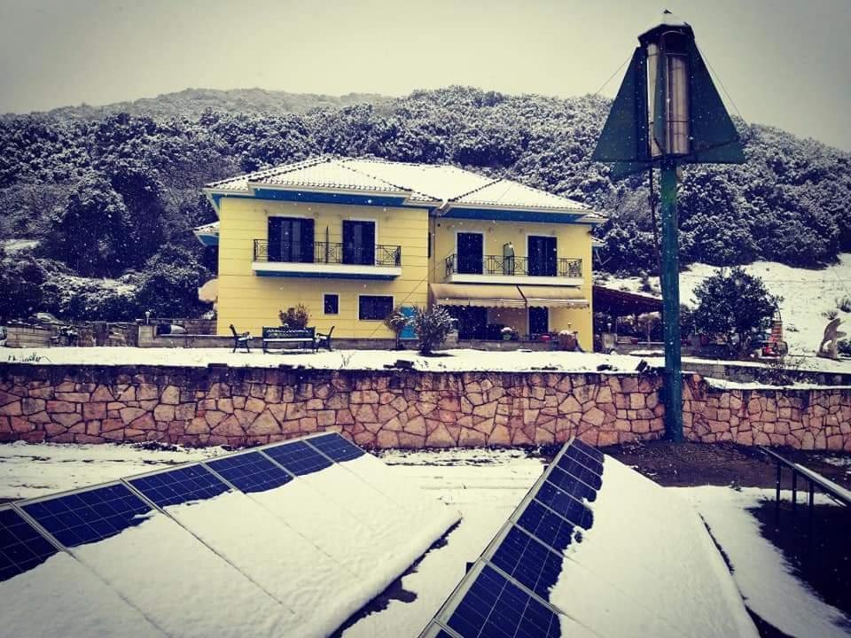 Guesthouse Bizani Neo Mpizani 외부 사진