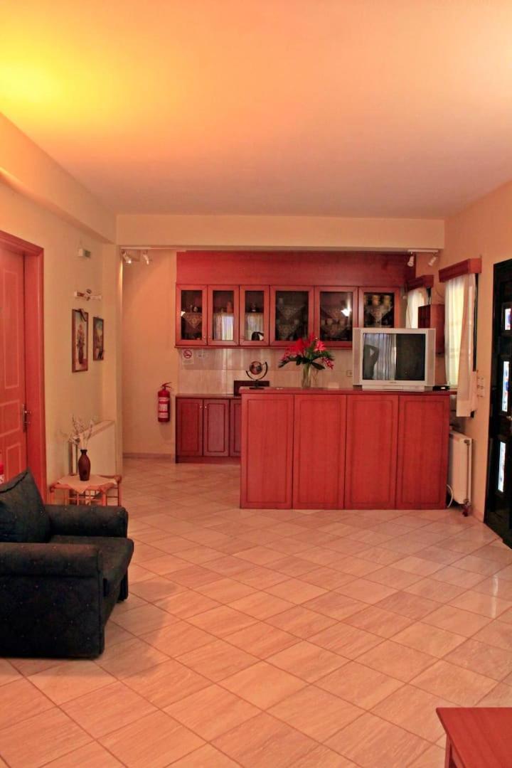 Guesthouse Bizani Neo Mpizani 외부 사진