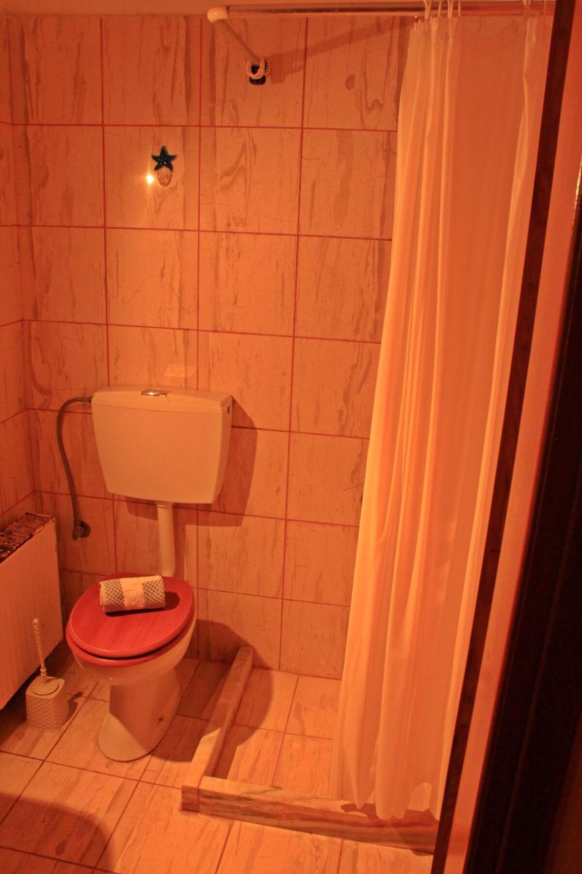 Guesthouse Bizani Neo Mpizani 외부 사진
